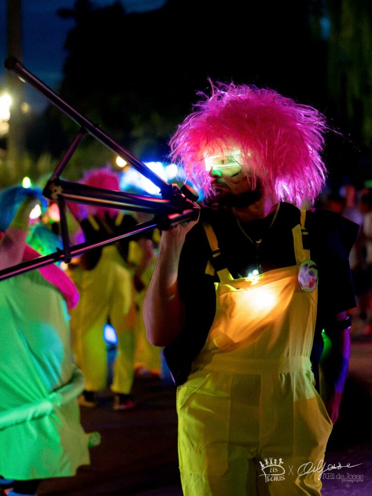 "Soucoupe Expresse" - Déambulation lumineuse - Les Pêchus - Cl